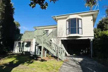 18 Webber Street, Paraparaumu Beach