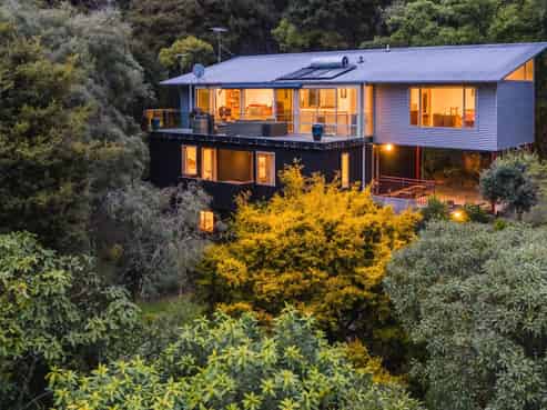 39 Aylmers Valley Road, Akaroa