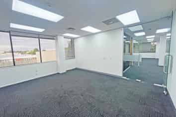 FUNCTIONAL PENROSE OFFICE
