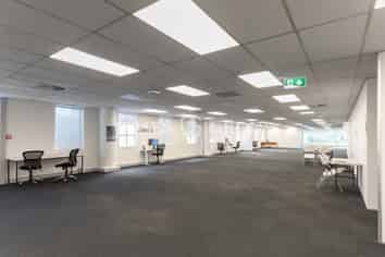 Prime Office Space + High exposure | 985sqm