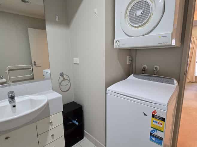 6J/1 Emily Place, Auckland Central