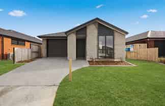 53 Tamapahore Boulevard, Papamoa