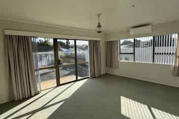 27a Kamo Road, Regent