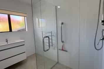 27a Kamo Road, Regent
