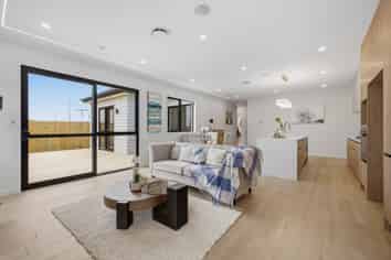 372  Linwood Road, Karaka