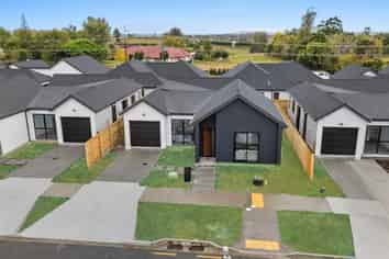 54 Whangamaire Rise, Karaka