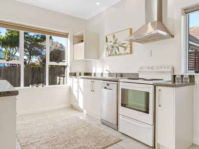 78  Fingall Street, SOUTH DUNEDIN