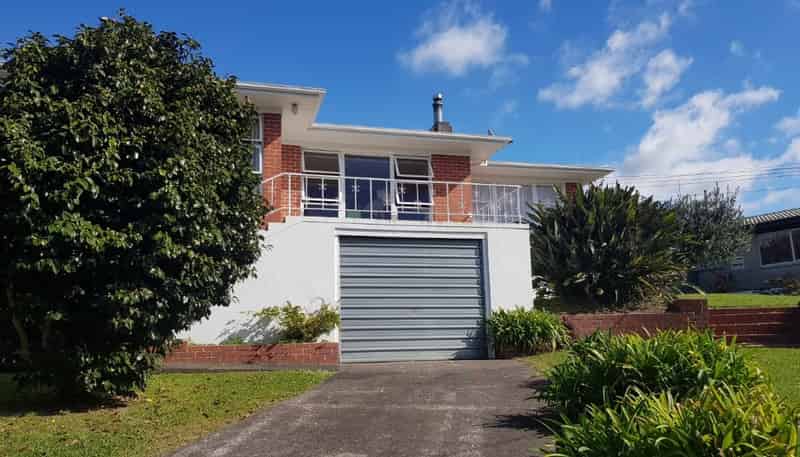 10 Kent St, Greerton