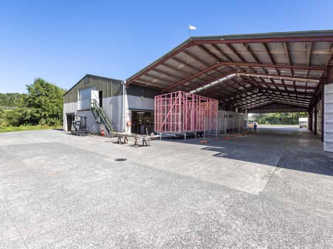 Long Term Tenant, Long Term Confidence