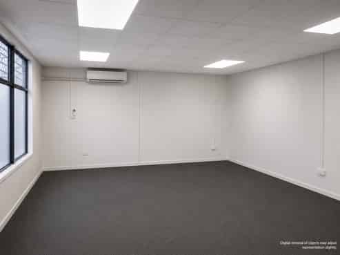 Modern workshop & office in high-traffic location
