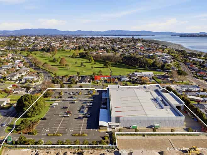 Woolworths Bureta Park - Long Secure Lease