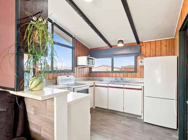 33 Tongariro Street, Castlecliff