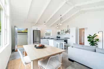 25 Ford Avenue, Kamo