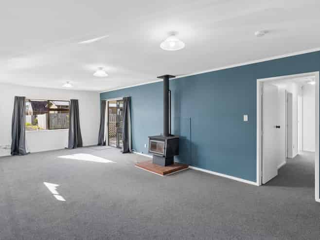 30 Parry Street, Huntly