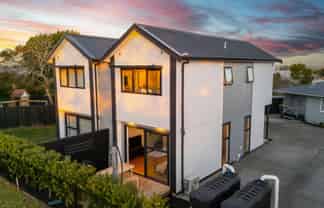 3/111 Hobsonville Road, West Harbour