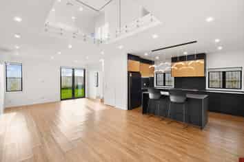 8 Whareono Road, Glenbrook