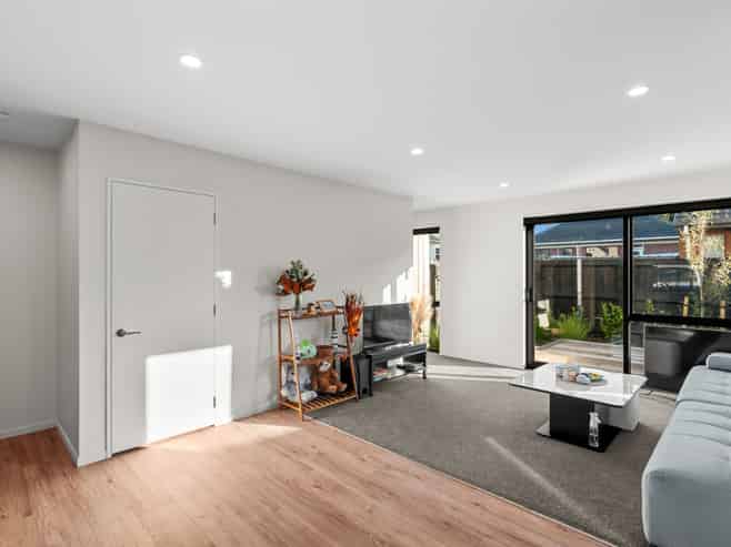 6/2 Puna Street, Riccarton