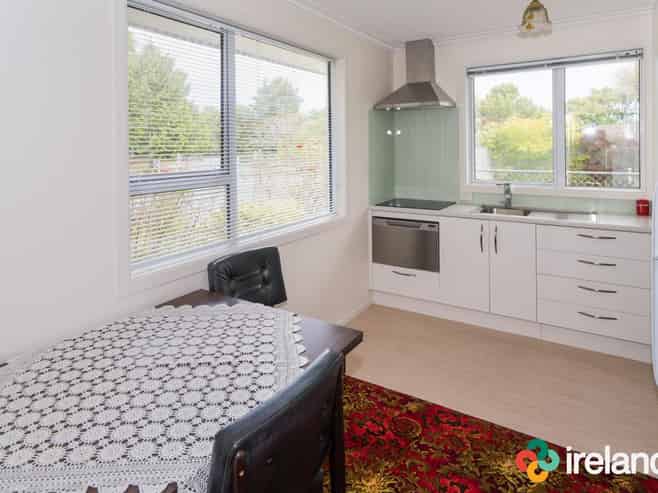 11 Cholmondeley Ave, Opawa