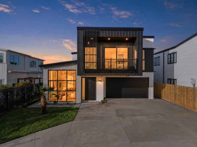 18 Pukeko Road, Hobsonville