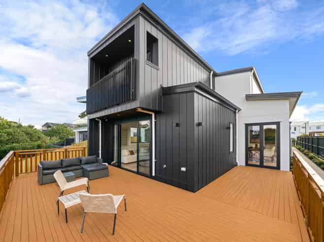 18 Pukeko Road, Hobsonville