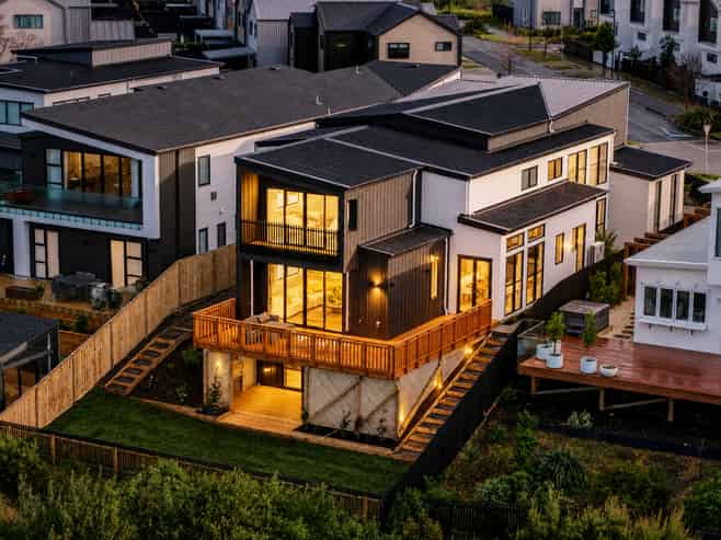 18 Pukeko Road, Hobsonville