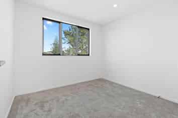 2/29 Raglan Street, Mangere East