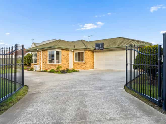 56A Huia Road, Papatoetoe