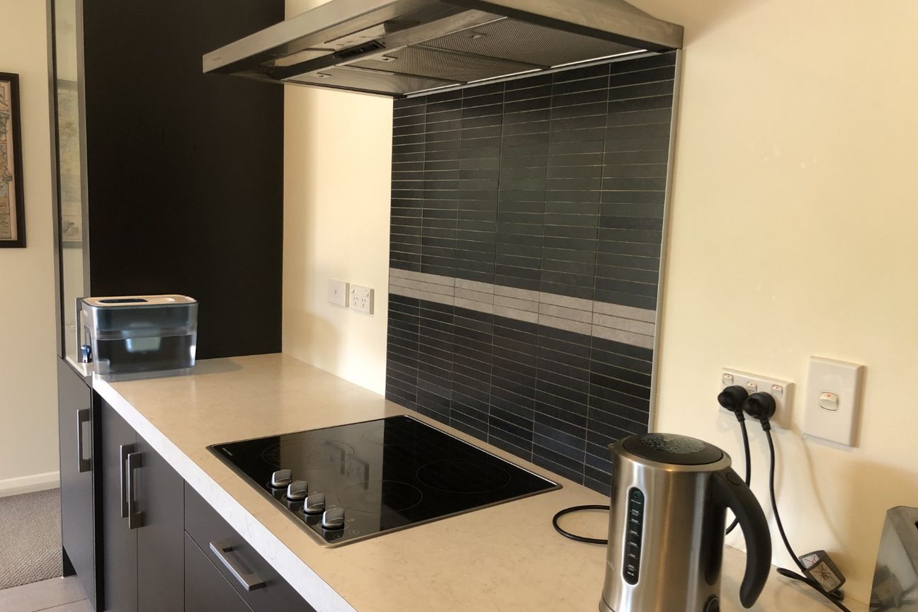 Four Bedroom Home in Huntington! - Mehr