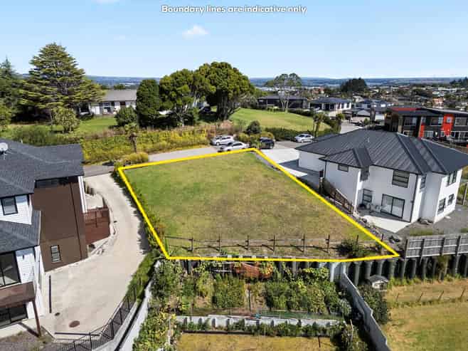 30 Jabal Crescent, Totara Park