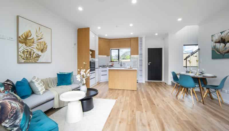 70C Golf Road, New Lynn