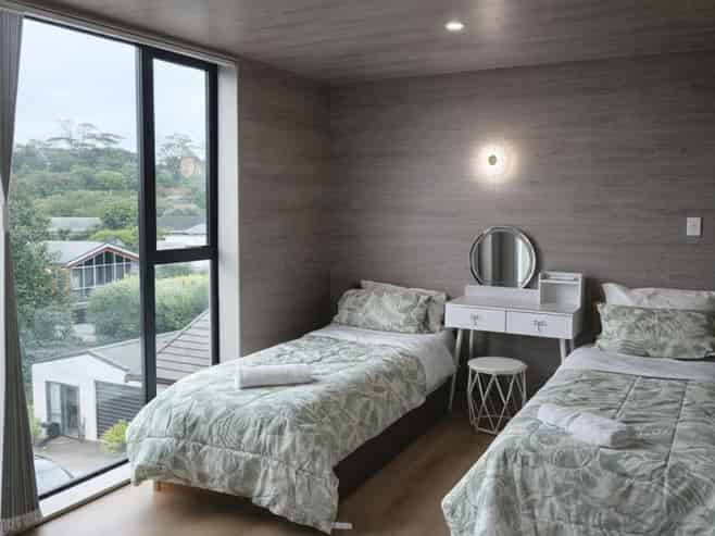 92B,C,D,E Manukau Road, Epsom