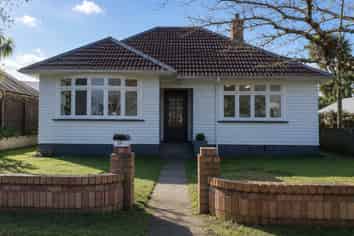 29 Cook Street, Hamilton East
