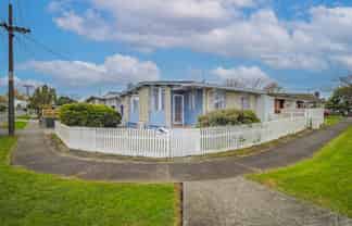 17 Maxwells Line, Awapuni