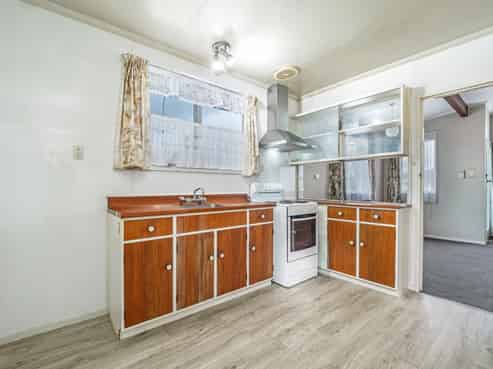17 Maxwells Line, Awapuni
