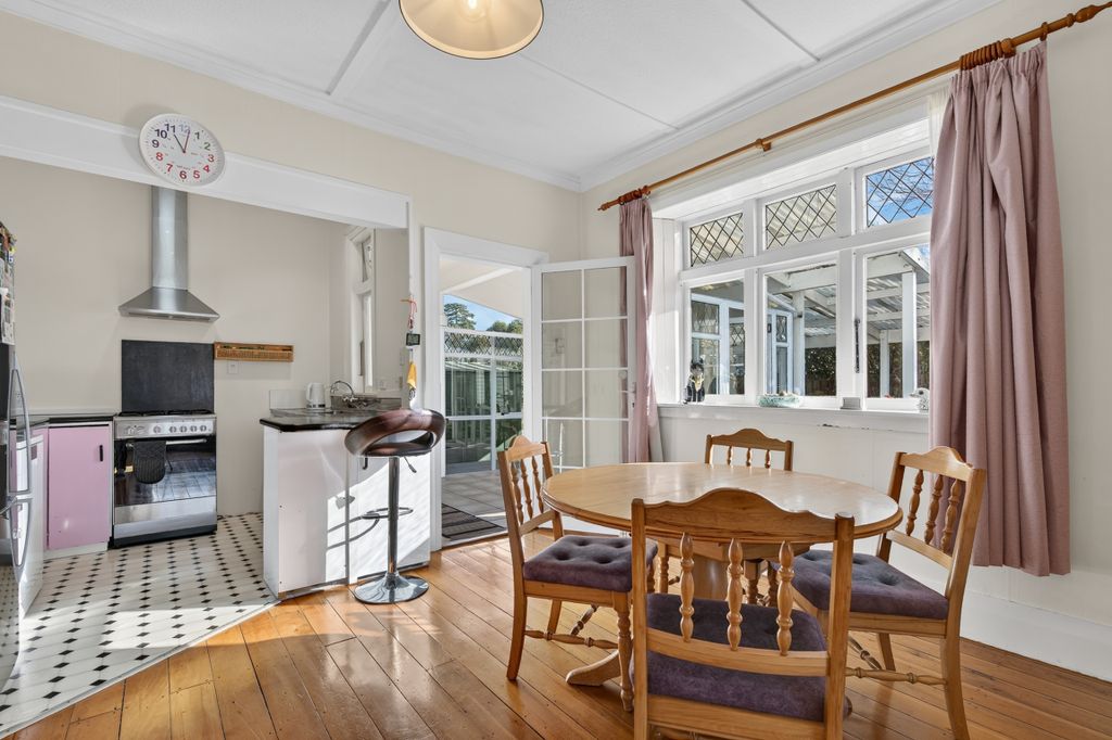 Great Buying In York Street 4