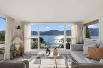 1/35 Ranui Crescent, Diamond Harbour
