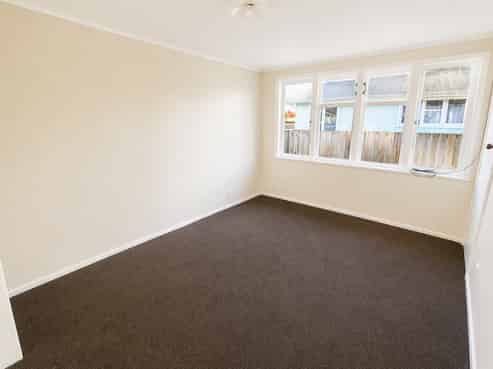 5 Slim Street, Bader