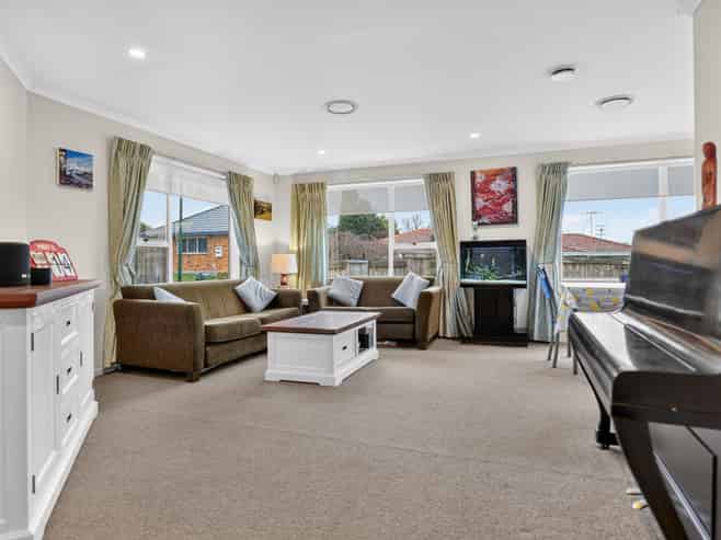 21 Mews Place, Forest Lake