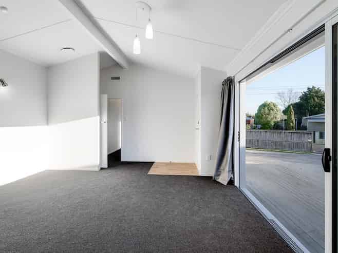 60 Fitzroy Avenue, Fitzroy