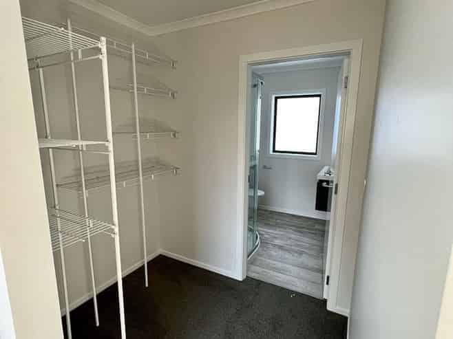 11A Awatea Avenue, Paraparaumu