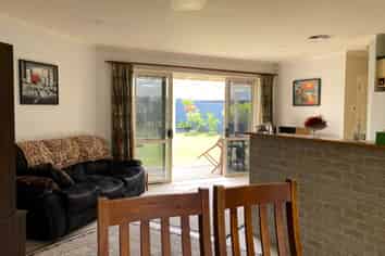 6 Midhurst Avenue, Henderson