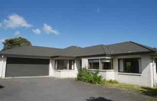 77 Michael Rd, Paraparaumu Beach
