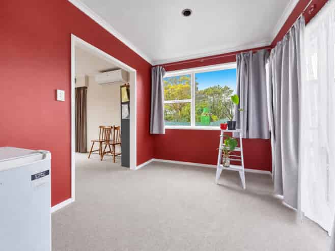 13 Poto Street, Te Atatu South