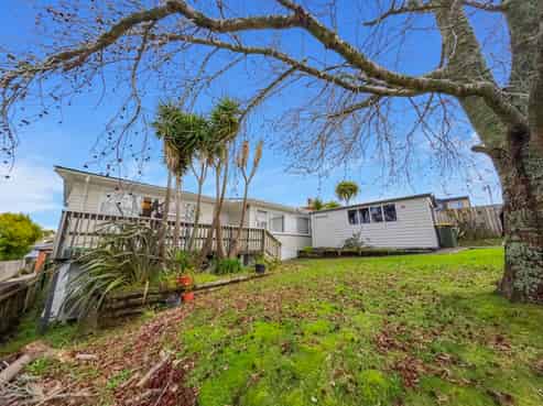13 Poto Street, Te Atatu South
