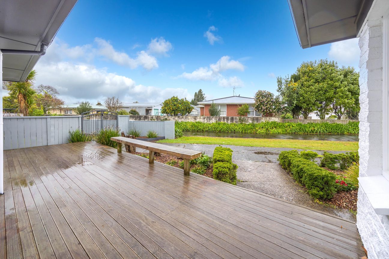 DEVELOPMENT POTENTIAL 842 SQM - HOME OR INCOME! - Bild 4