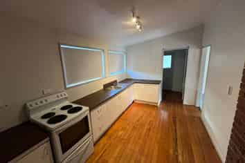 47 Marion Ave, Mount Roskill