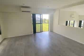 18 Murphys Road, Flat Bush