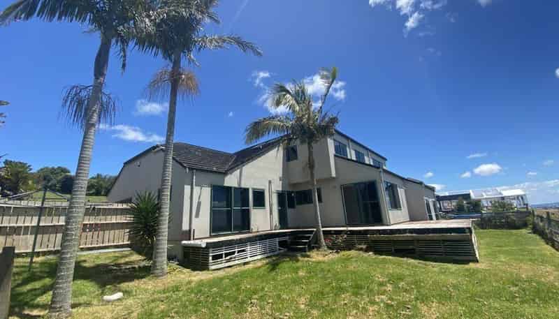 18 Murphys Road, Flat Bush
