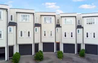 38/218 Green Lane West, Epsom