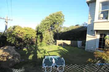 296 Highgate, ROSLYN